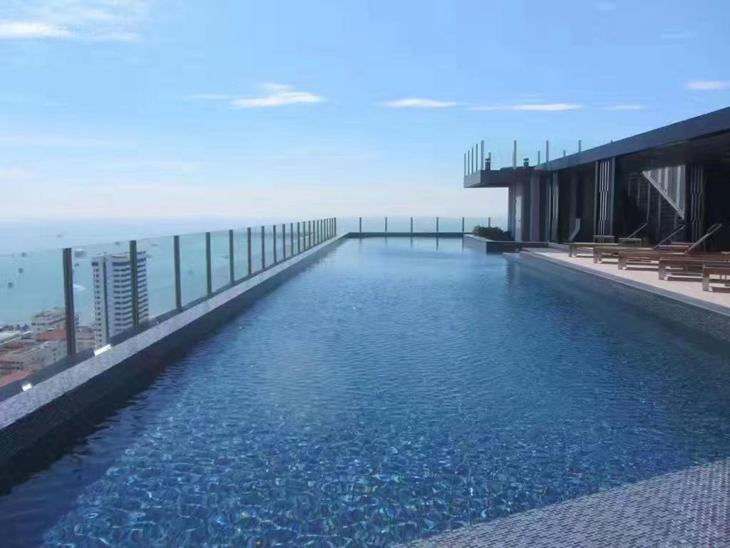 Apartament The Base Pattaya Zewnętrze zdjęcie